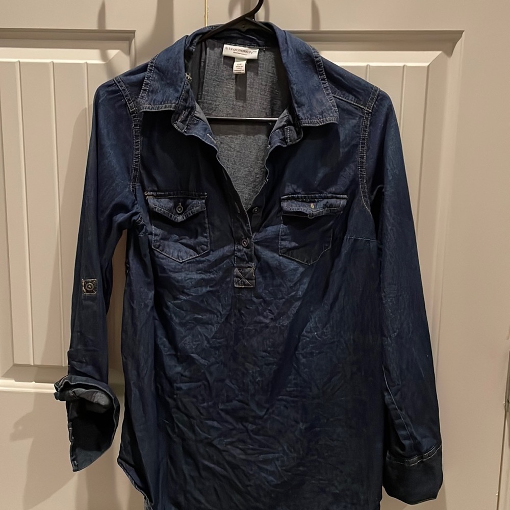 Liz Lange denim maternity too small chambray s